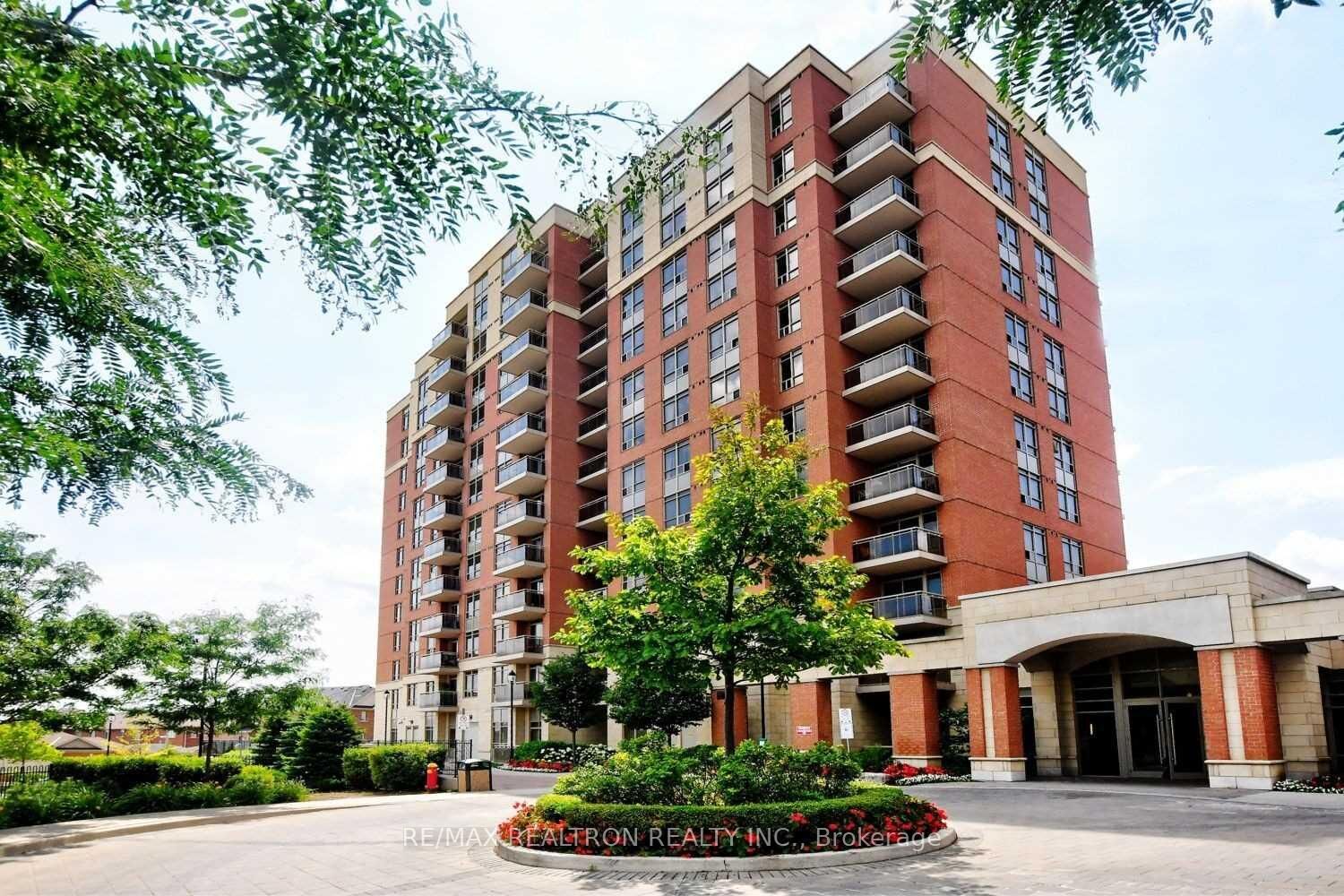 Property Photo:  73 King William Crescent 201  ON L4B 0C2 