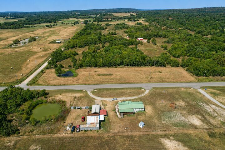 Property Photo: 423001 Texanna Road OK 74432