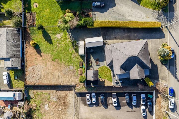 Property Photo:  97 Larwood Rd  BC V9W 1S3 