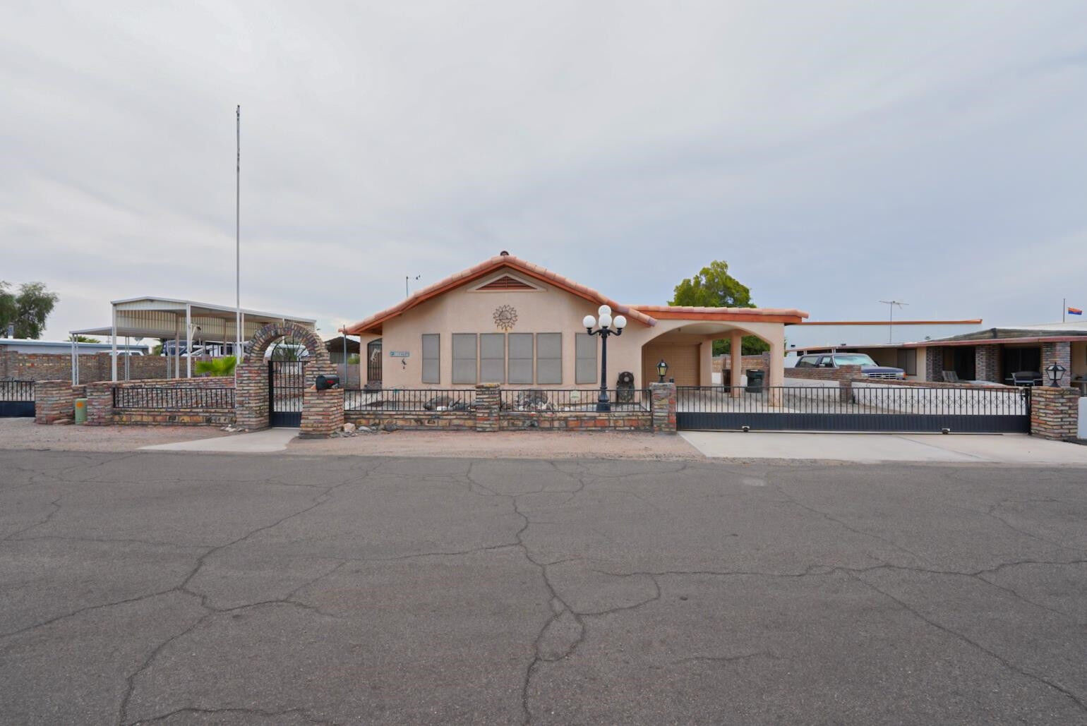 Property Photo: 11746 S Dorothy AZ 85367