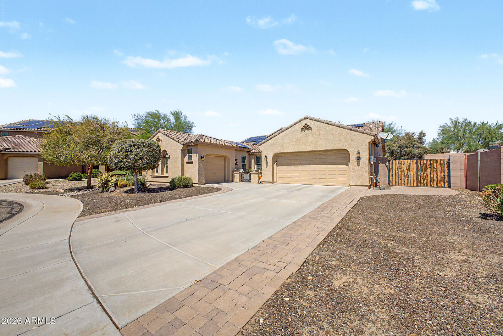 Property Photo: 2434 W Maya Way AZ 85085