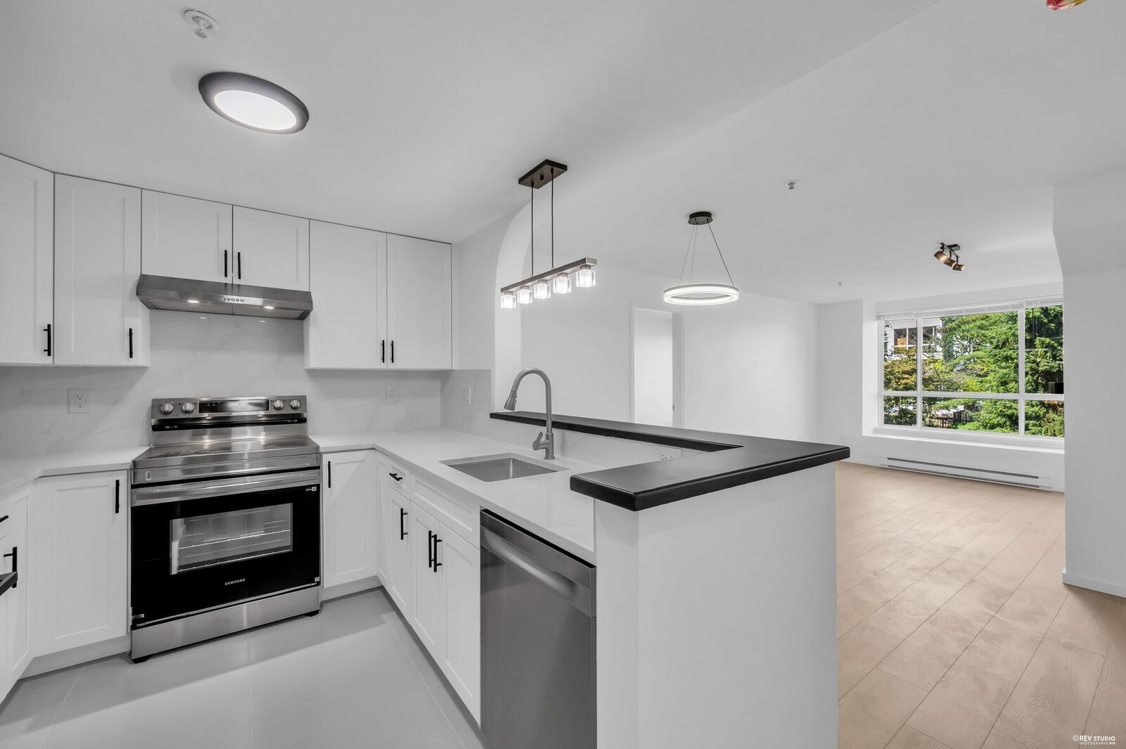 Property Photo:  6833 Village Green 306  BC V5E 4M1 