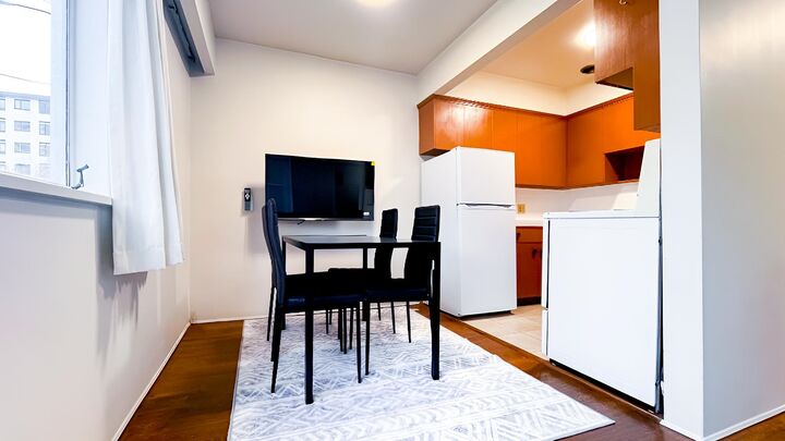 Property Photo:  1925 Nelsonstreet 209  BC V6G 1K9 