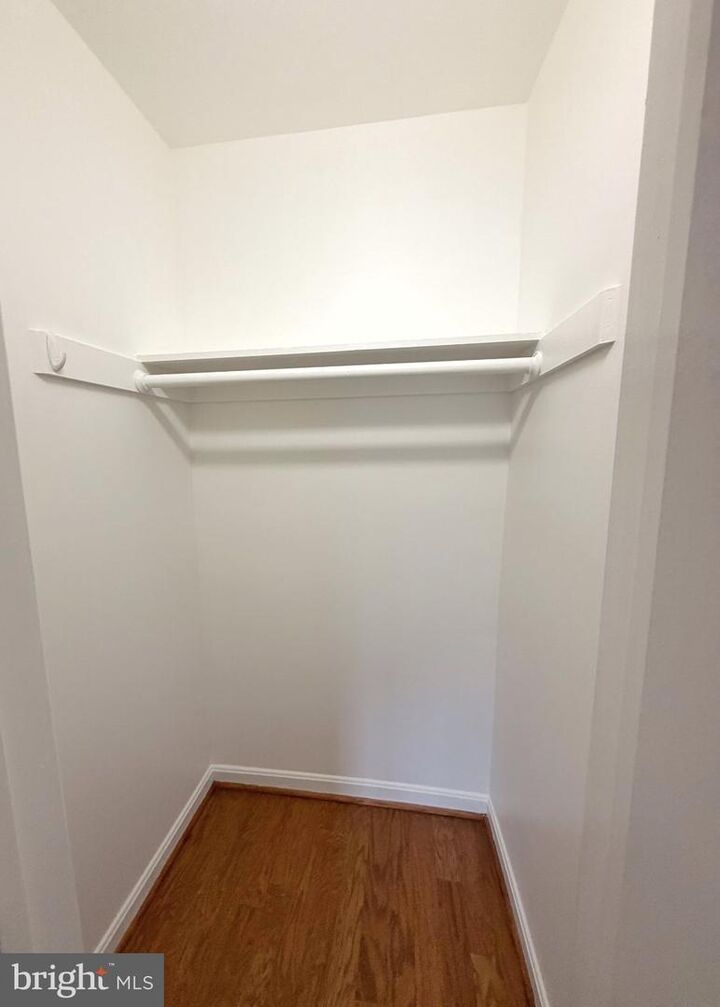 Property Photo: 1707 Dewitt Avenue B VA 22301