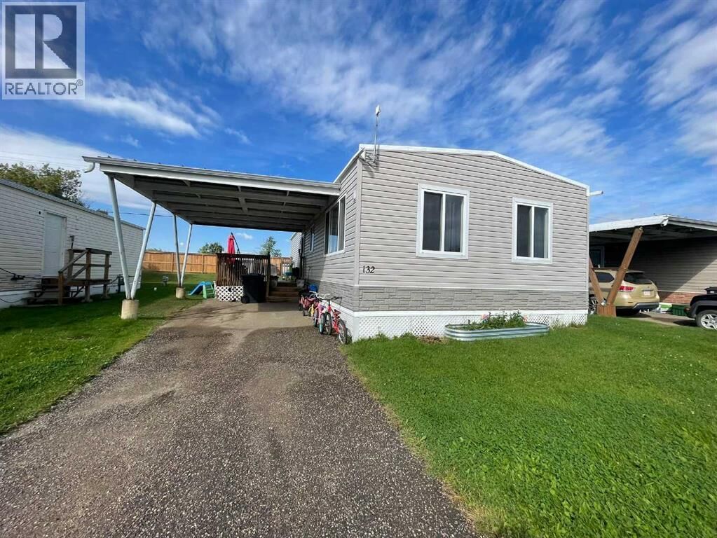 Property Photo:  5308 57 Street  AB T9V 2A3 