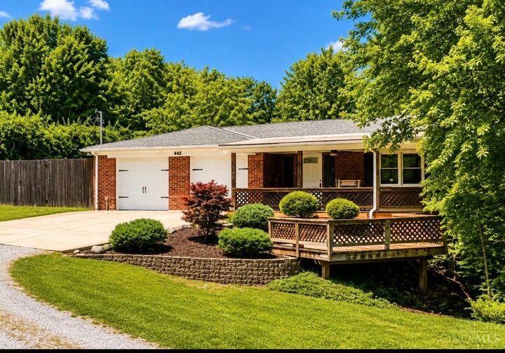 Property Photo:  442 Thomas Lane  OH 45244 