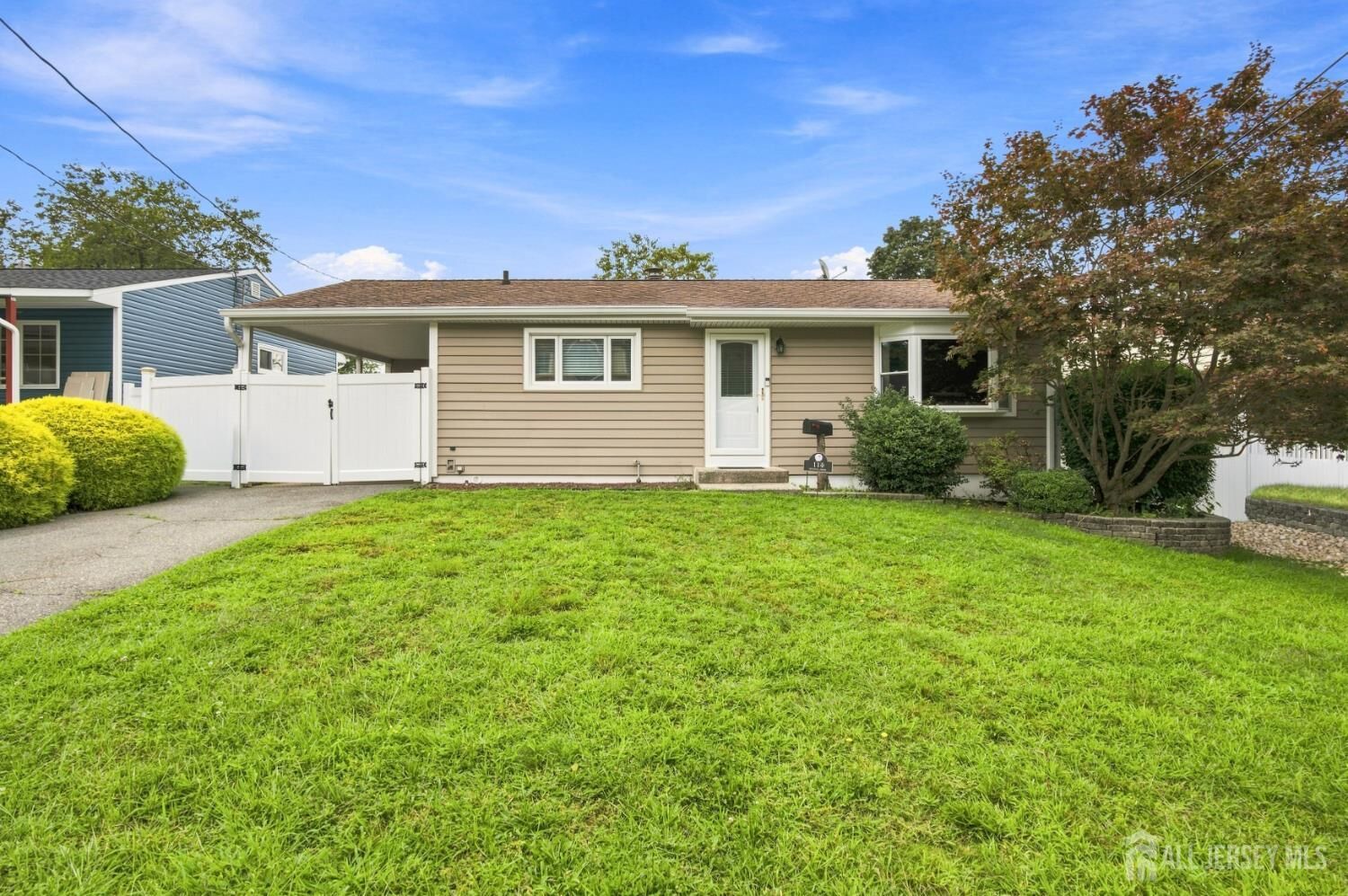 Property Photo: 114 Kendall Drive NJ 08859