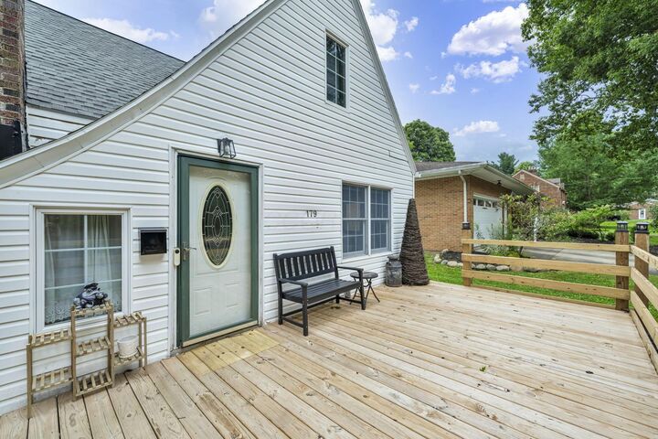 Property Photo: 179 Oakwood Drive OH 44906