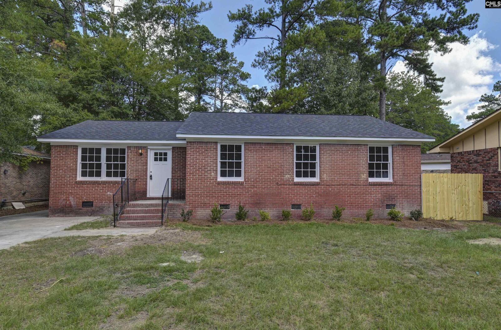 Property Photo:  1025 Haverford  SC 29203 