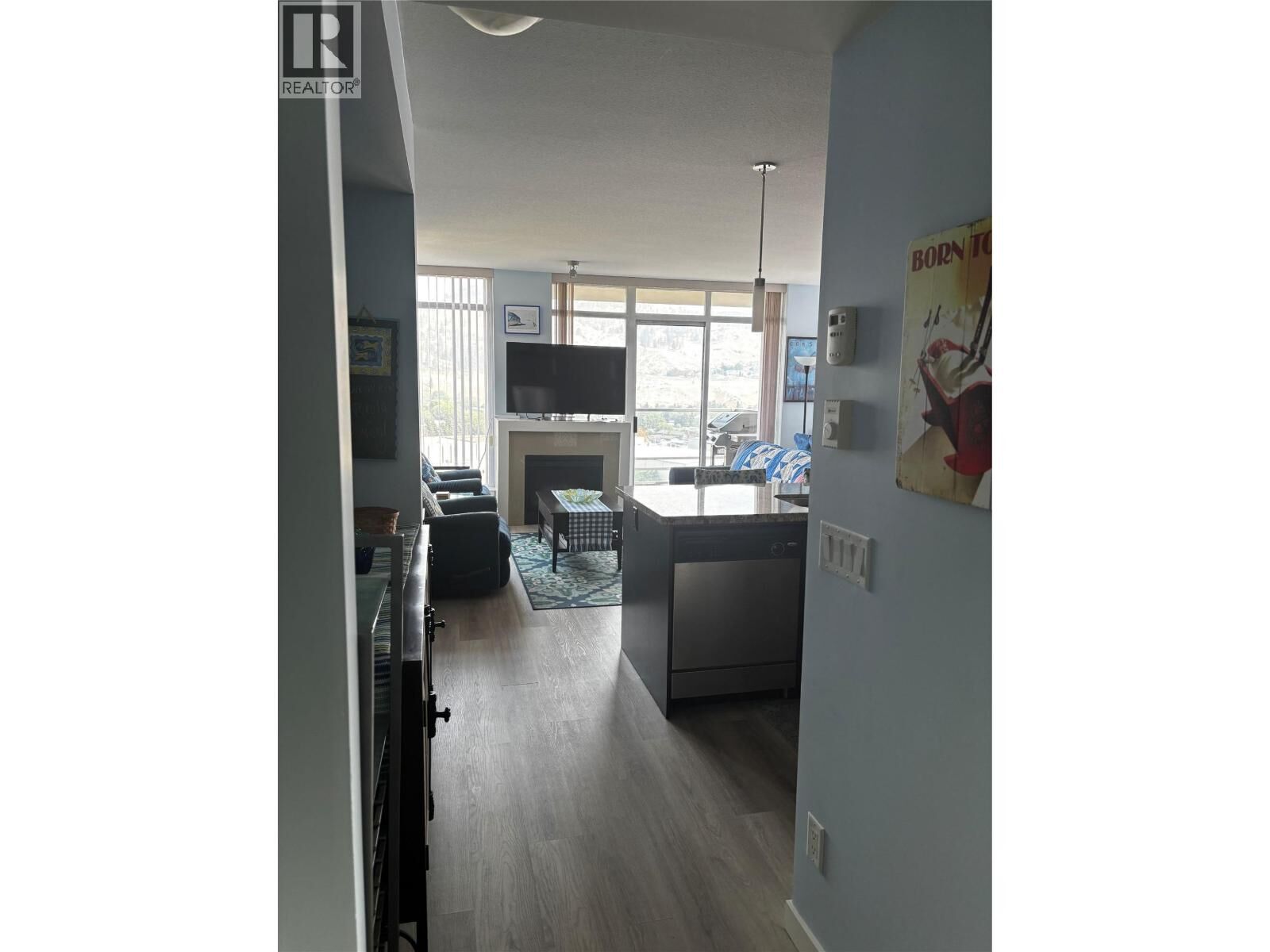 Property Photo:  1075 Sunset Drive 1503  BC V1Y 9Y9 