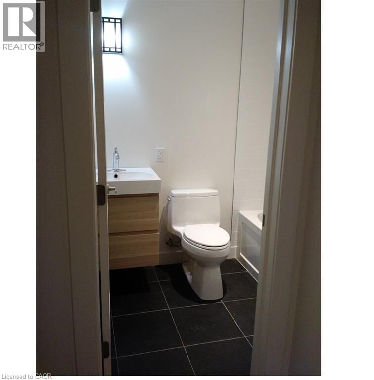 Property Photo:  25 Main Street 202  ON N1R 1V6 