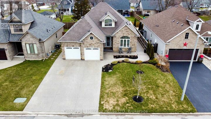 Property Photo:  3984 Village Creek Drive  ON L0S 1S0 