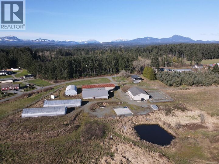 Property Photo: 2550 Quennell Road BC V9X 1K4