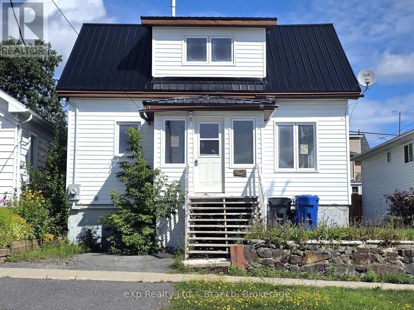 Property Photo:  14 Taylor Avenue  ON P2N 2L1 