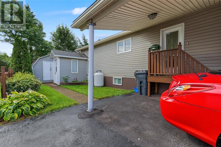 Property Photo:  32 Oxford Crescent  NL A1N 2X7 