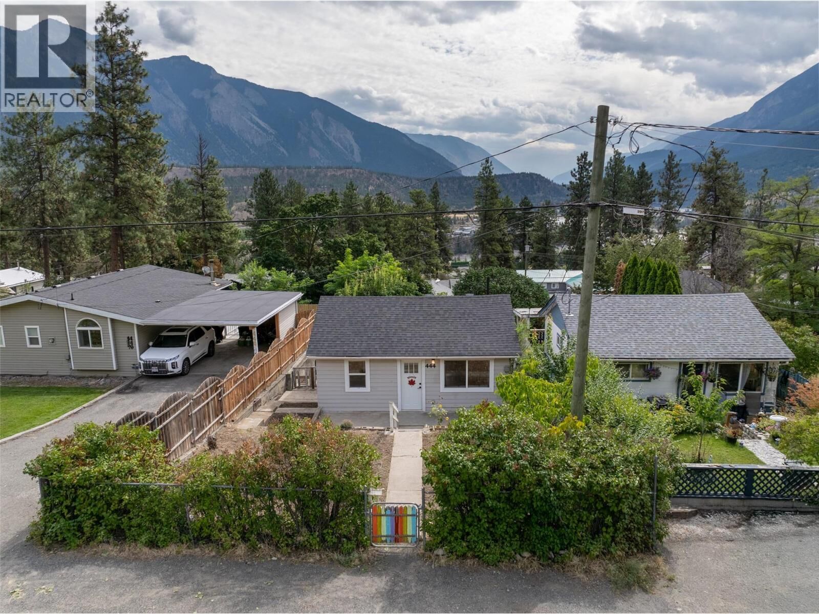 Property Photo:  444 Victoria Street  BC V0K 1V0 