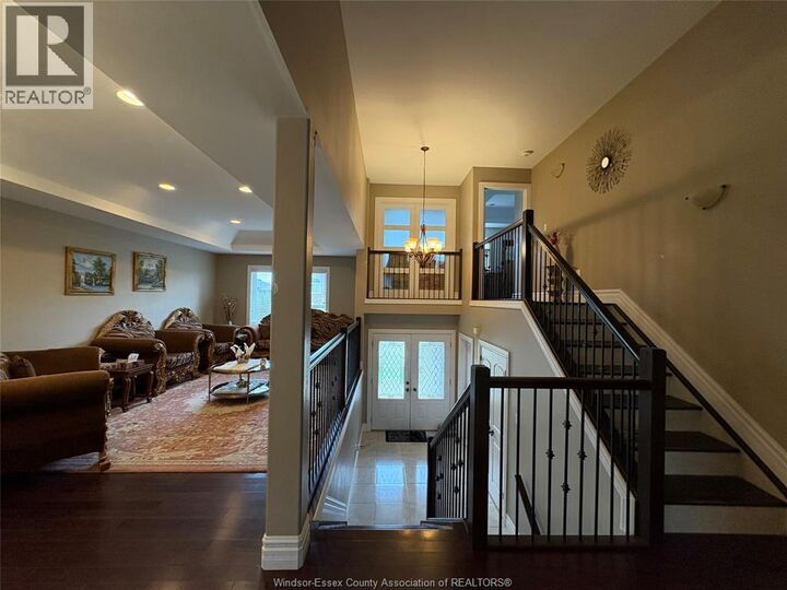 Property Photo:  4033 Cosenza Street  ON N9G 0B2 