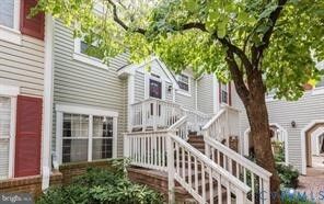 Property Photo:  2925 S Woodstock Street D  VA 22206 
