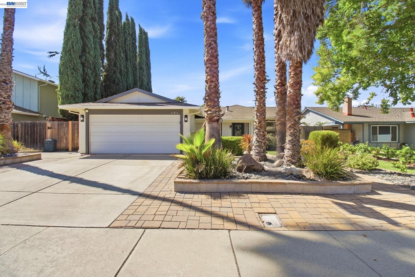 Property Photo:  851 Geraldine St  CA 94550 