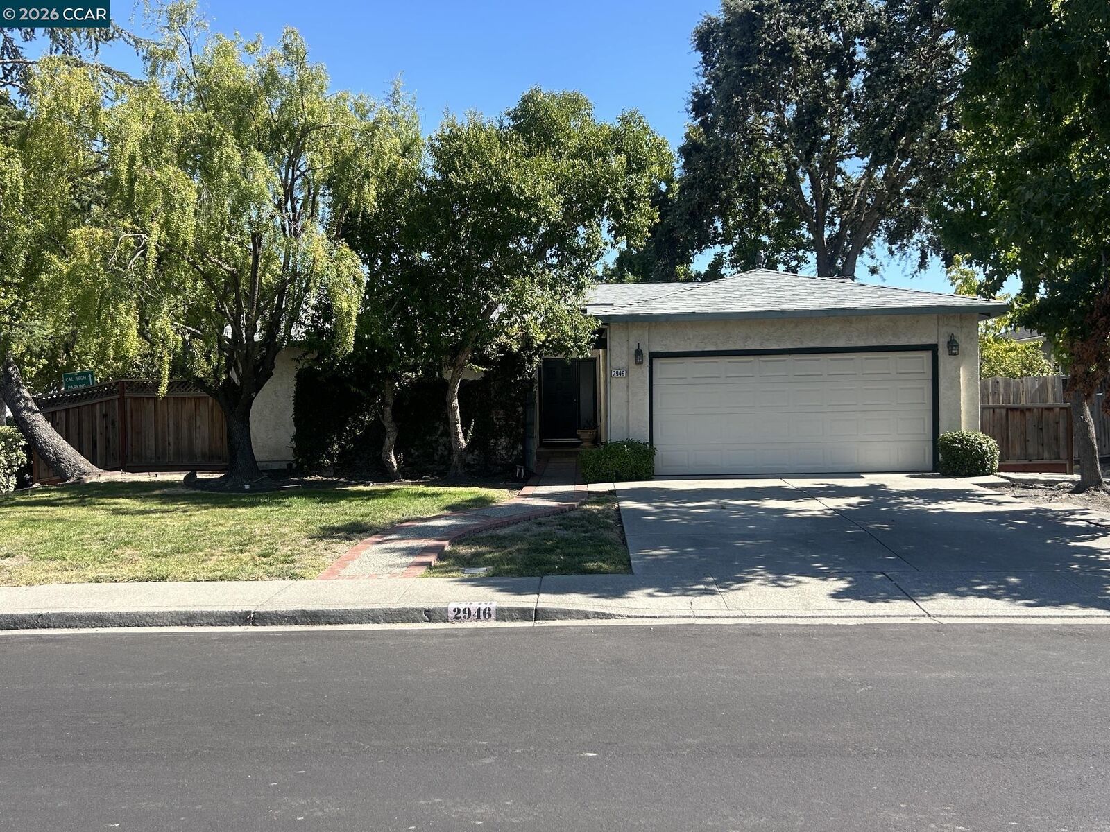 Property Photo: 2946 St Denis Dr CA 94583