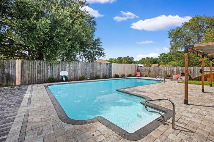 Property Photo: 1979 Alfred Boulevard FL 32566