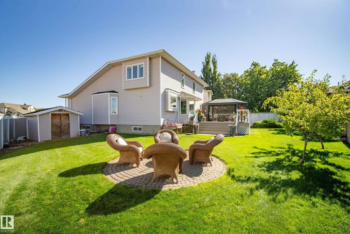 Property Photo:  10119 174 Avenue NW  AB T5X 5W3 