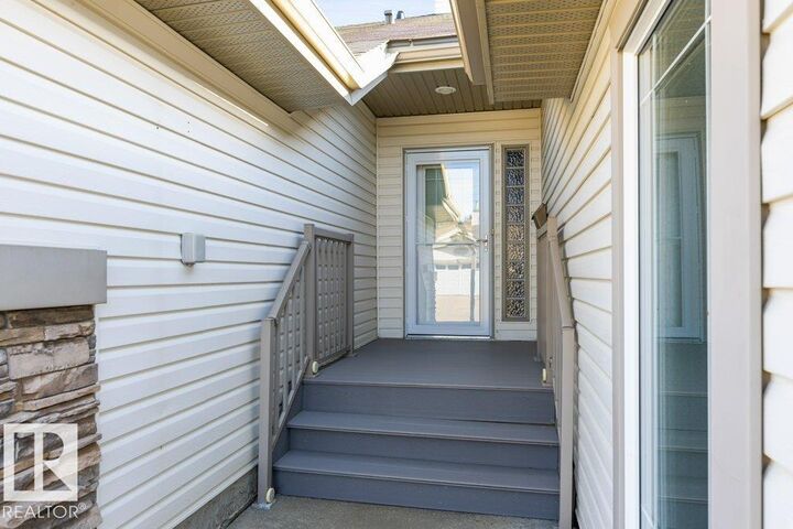 Property Photo:  4 Heritage Way 11  AB T8N 6W3 
