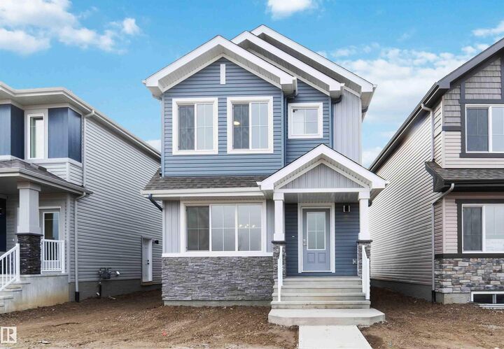 Property Photo:  1013 Aster Boulevard NW  AB T6T 2W8 