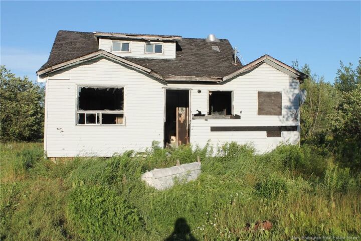 Property Photo: 1582 Beaverbrook Road NB E1V 4S1