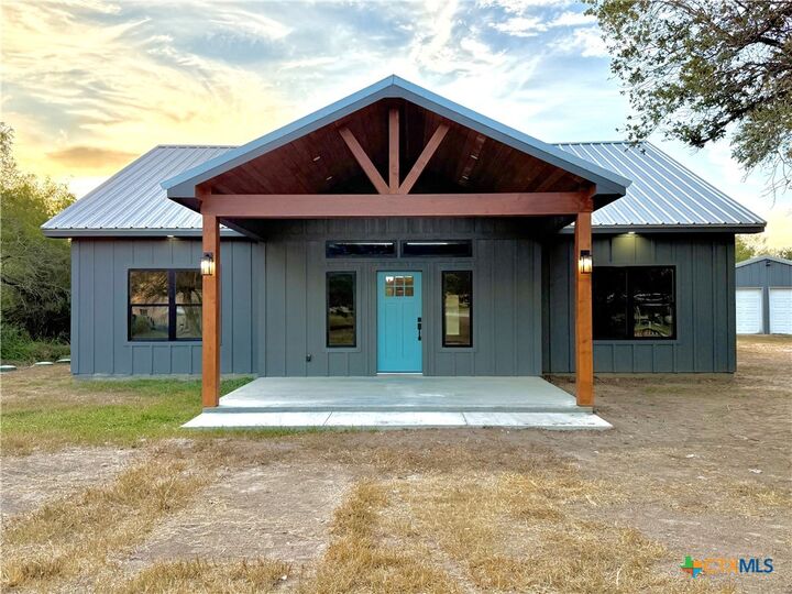 Property Photo: 84 Paloma Road TX 77905