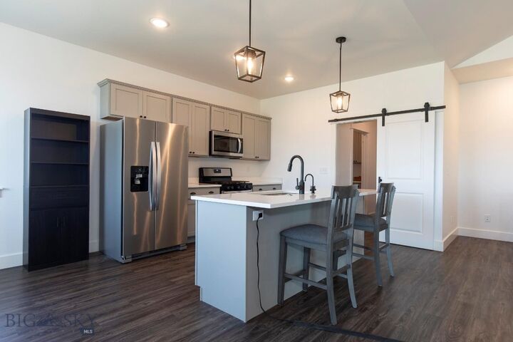 Property Photo:  152 Wheatland Meadows Drive  MT 59752 