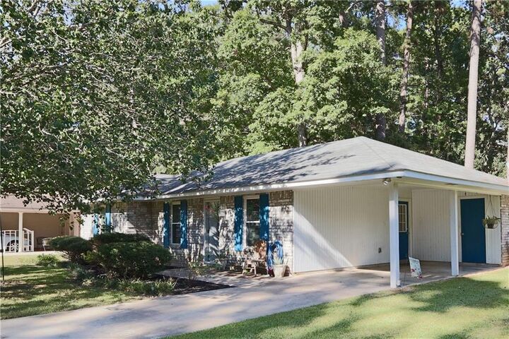 Property Photo: 126 Woodworth Avenue LA 71485