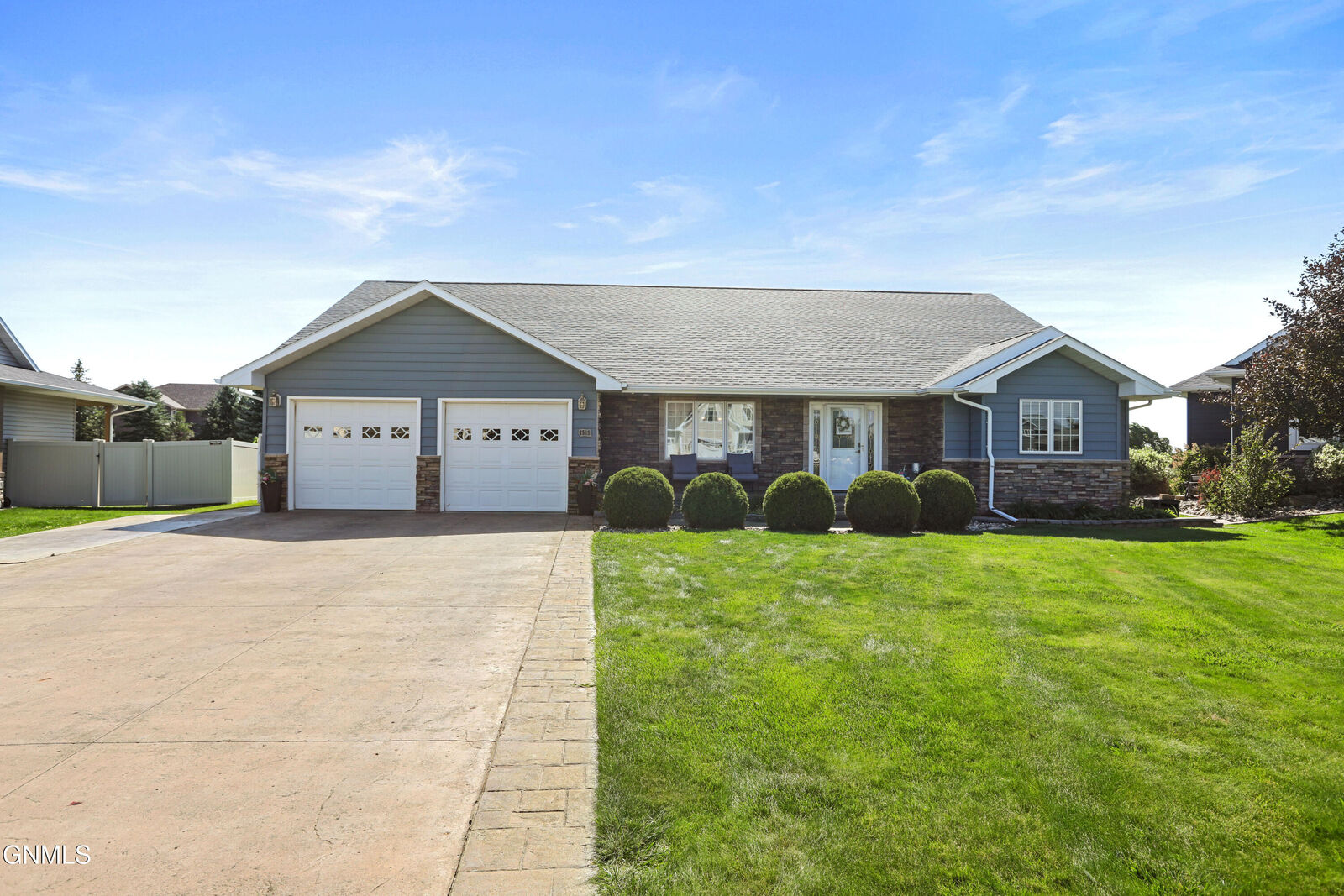 Property Photo: 1525 Creekside Drive W ND 58801