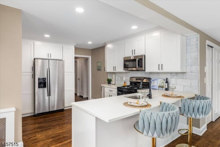 Property Photo: 235 River Dr NJ 07407