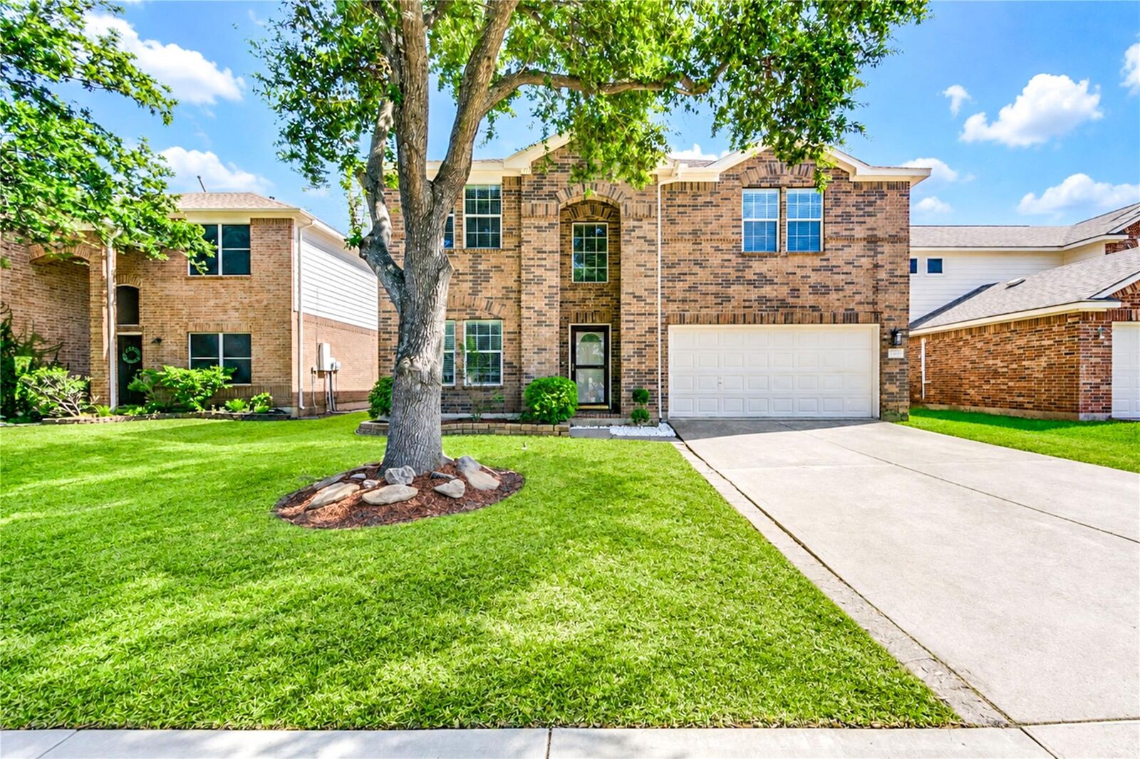 Property Photo:  1723 Manor Drive  TX 77521 