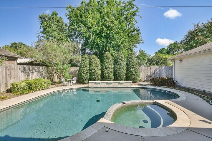 Property Photo:  19002 Appletree Hill Lane  TX 77084 
