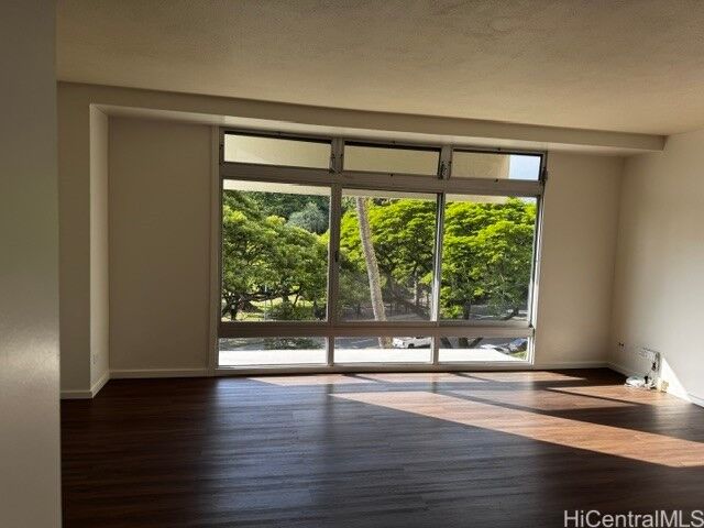 Property Photo: 1515 Nuuanu Avenue 356 HI 96817