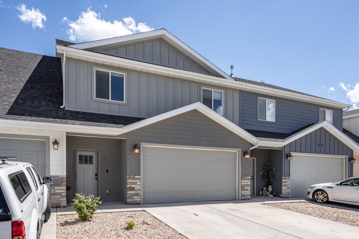 Property Photo:  1563 S Topaz Dr C  UT 84720 