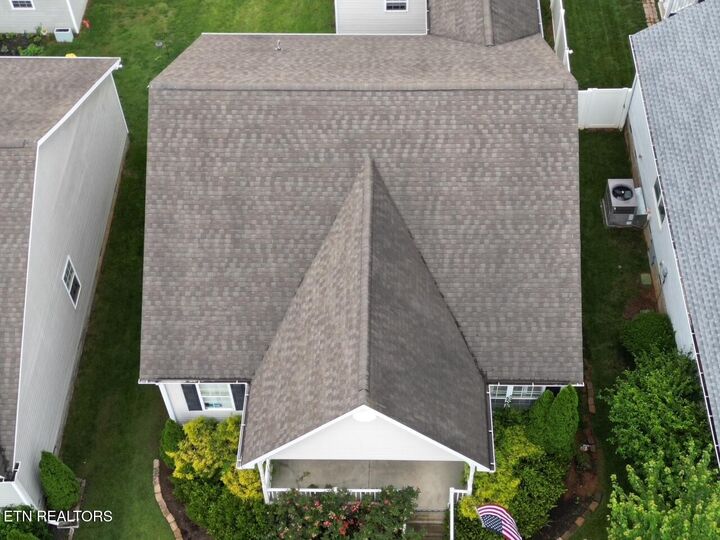 Property Photo: 1011 Wentford Ave TN 37874