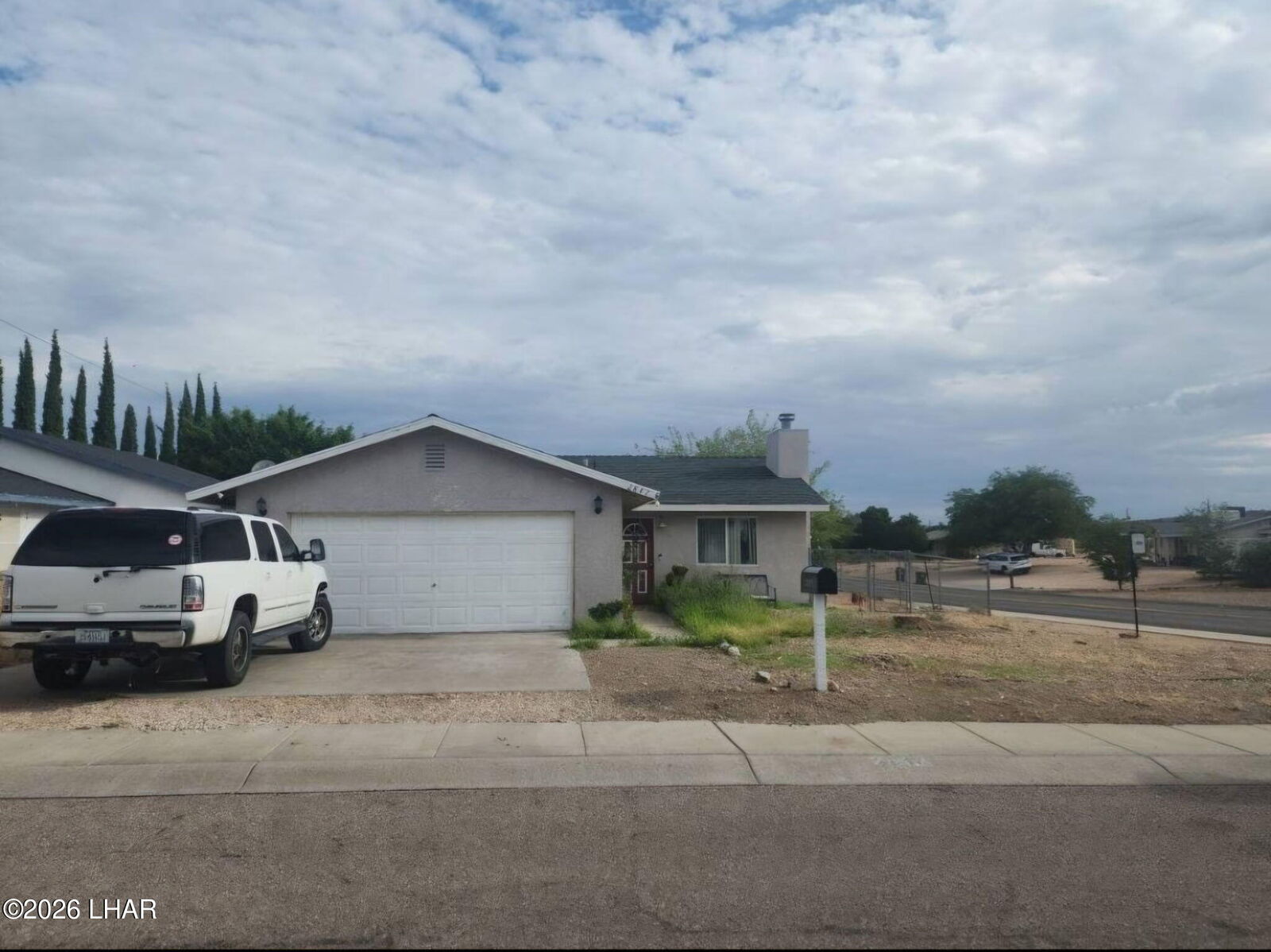 Property Photo:  2847 Chambers Ave  AZ 86401 