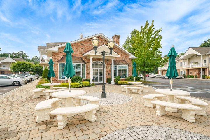 Property Photo:  30 Sarah Court  NY 11701 