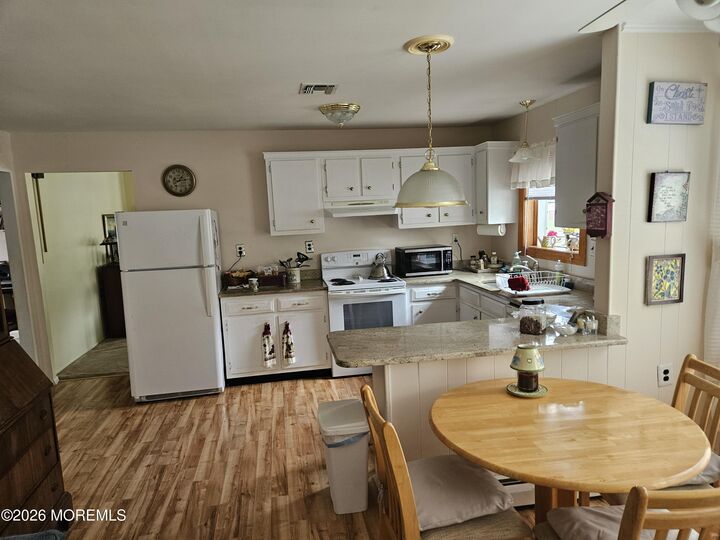 Property Photo:  506 St Thomas Drive  NJ 08757 