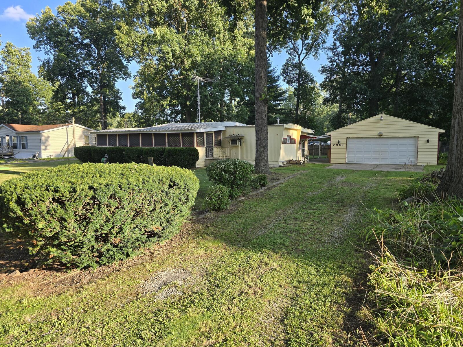 Property Photo:  7991 Ivan Drive  MI 49269 