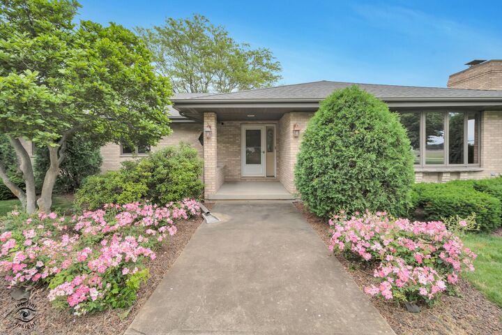 Property Photo:  29285 S 80th Avenue  IL 60468 