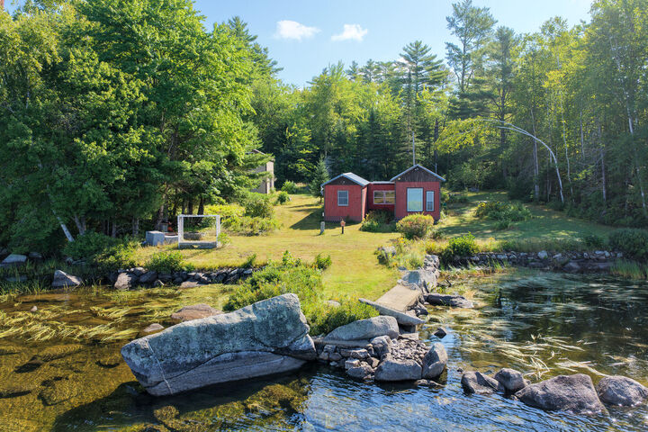 Property Photo:  579 Phinney Farm Road  ME 04457 