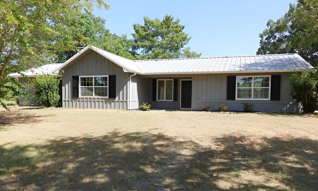 Property Photo:  309 Yupon Acres Road  TX 75949 