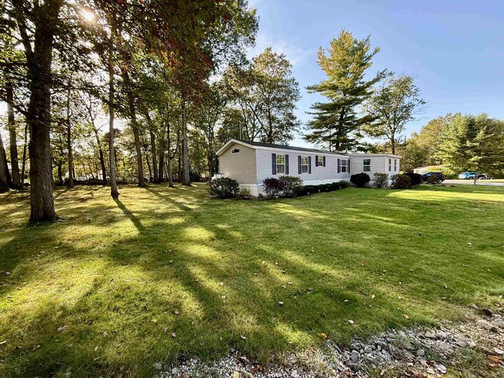 Property Photo:  56 Nelson Street  NH 03079 