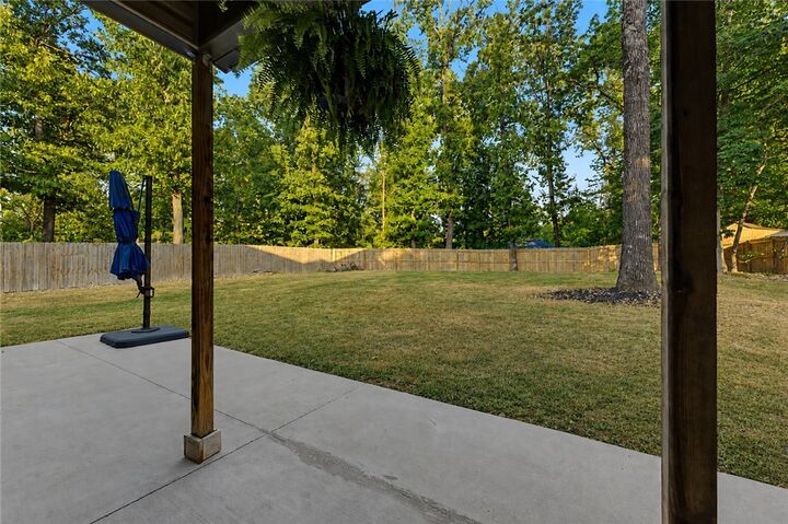 Property Photo:  86 Rillington Drive  AR 72714 