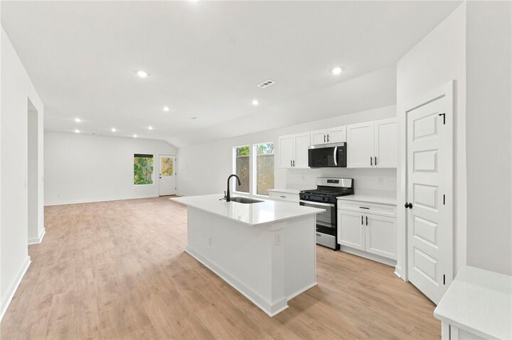 Property Photo: 4401 Tulip Avenue AR 72764