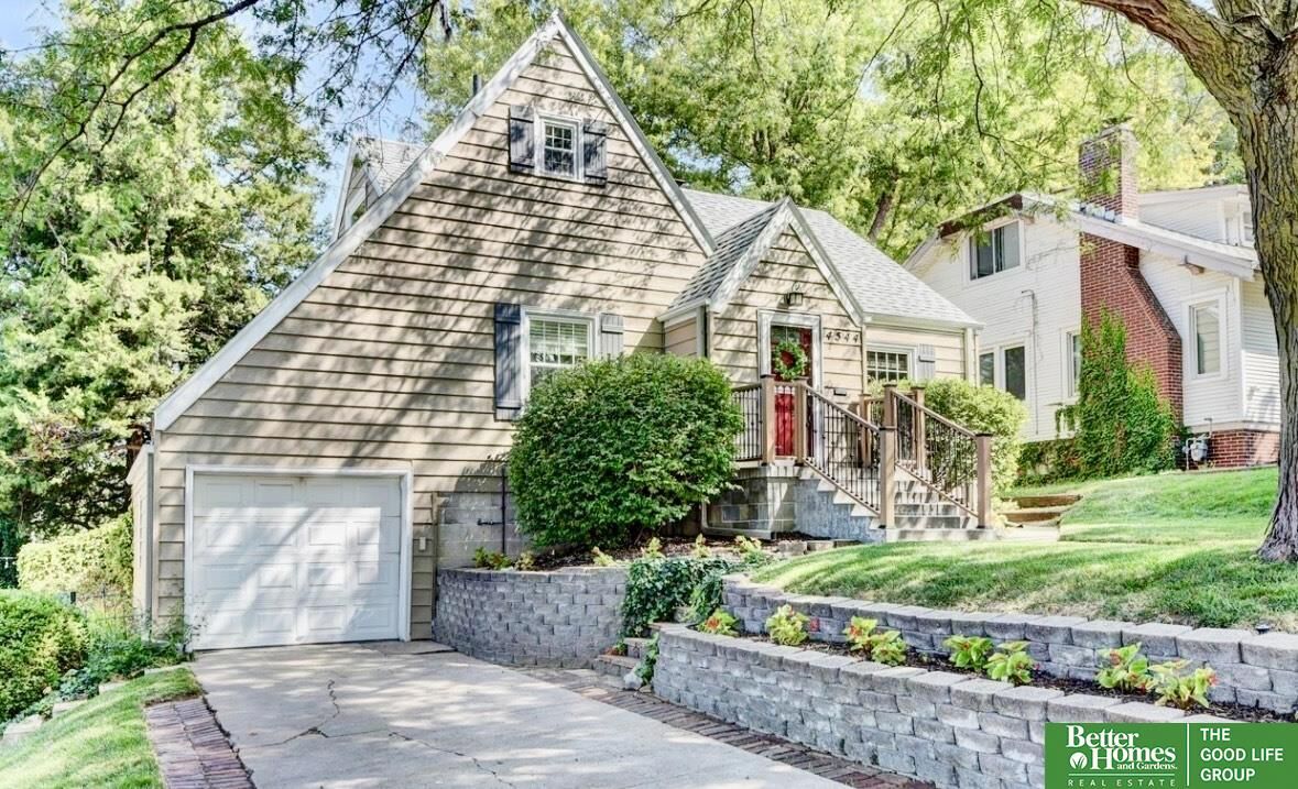 Property Photo:  4544 Mason Station  NE 68106 